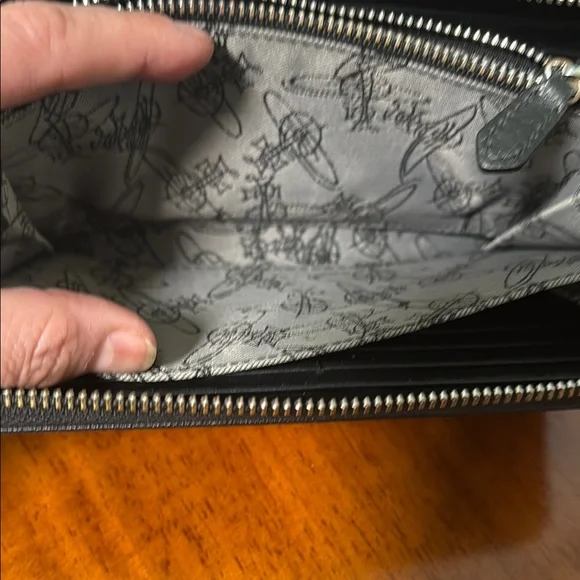 Vivienne Westwood Black Wallet - Picture 7 of 11